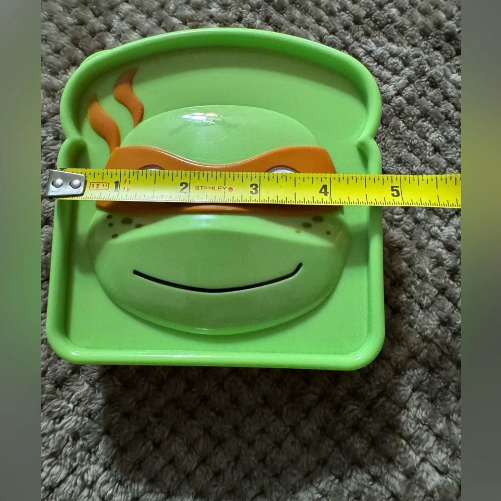 Teenage Mutant Ninja Turtles sandwich holder. Vintage sandwich holder.